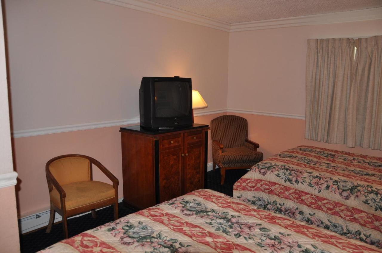 Super 8 By Wyndham Hayward Downtown Motel Castro Valley Szoba fotó